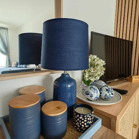 Apartment Royal Blue River Pearl *
